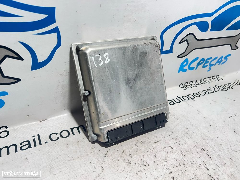 .Centralina Motor Bosch Mercedes Benz 2.7 CDi OM612.963 612 963 A 612 153 32 79 / 0 281 010 796 CR2.14 - 7