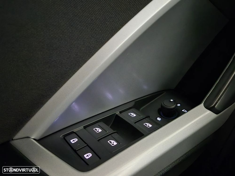 Audi Q3 40 TDI quattro S tronic - 24