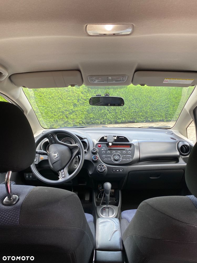 Honda Jazz 1.4 Comfort CVT - 9