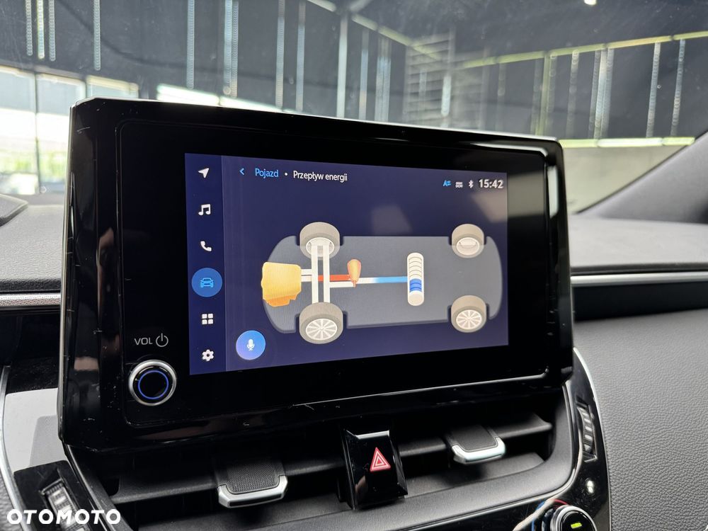 Toyota Corolla 2.0 Hybrid Comfort - 32