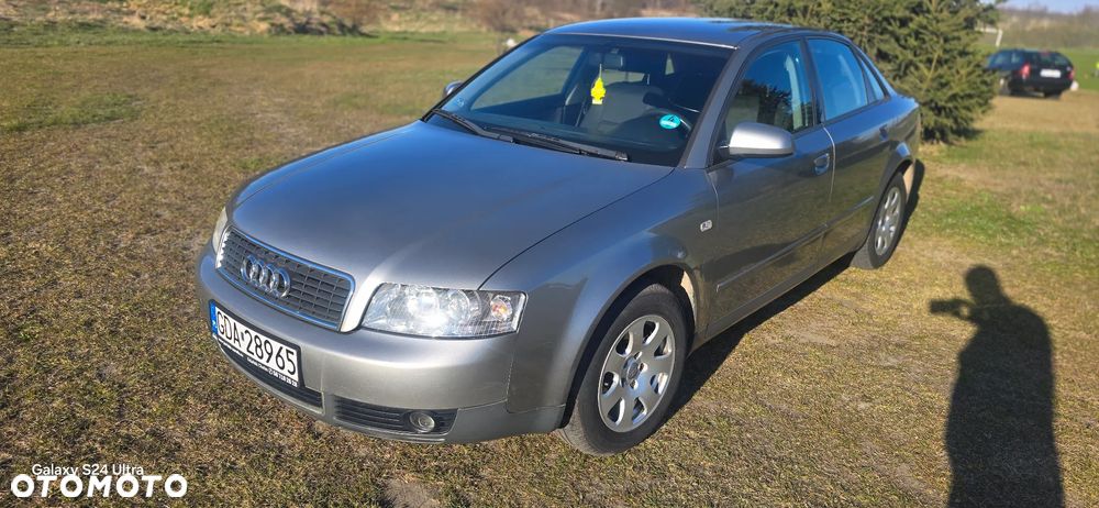 Audi A4 Limousine - 8