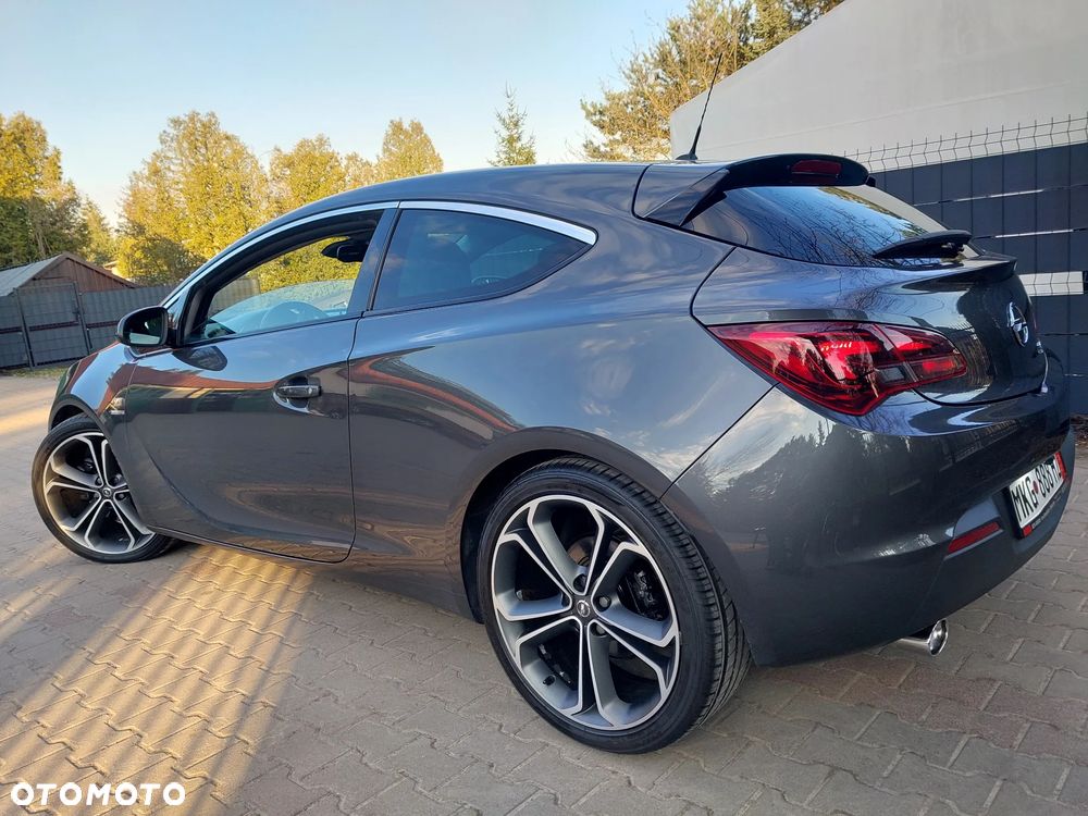 Opel Astra 1.6 Turbo Innovation - 10
