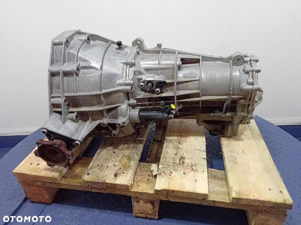 AUDI A4 B8 07- 1.8 TFSI SKRZYNIA MANUALNA MANUAL LLV - 3