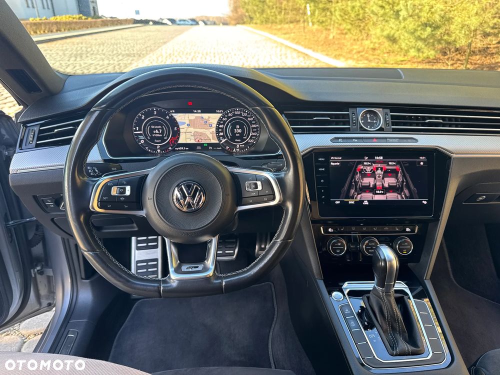 Volkswagen Arteon 2.0 TDI SCR R-Line DSG - 15