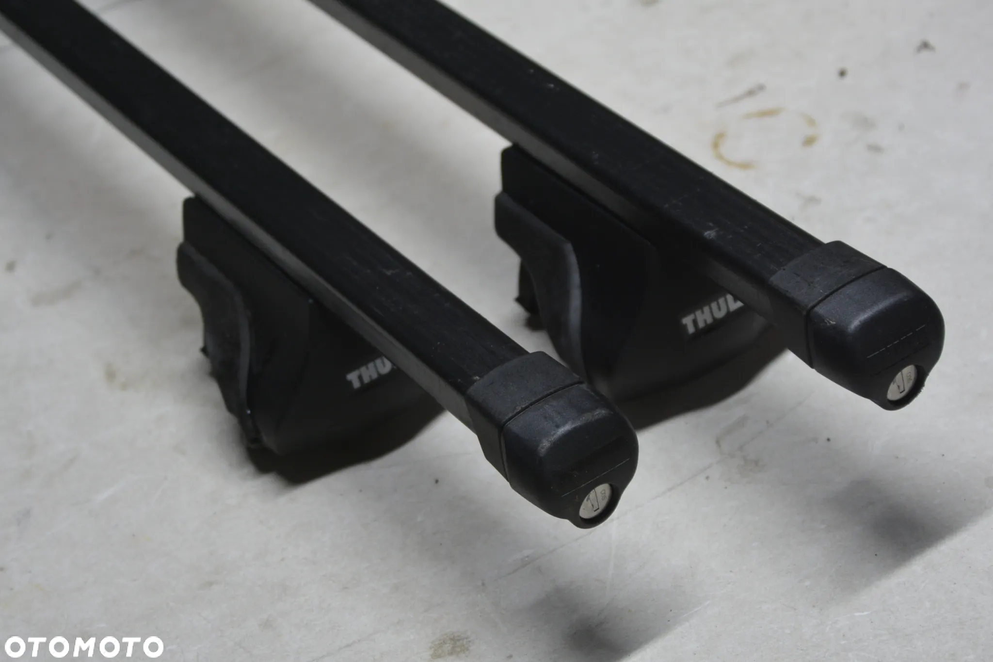 Bagażnik Thule Rapid System 755 belka 120 cm - 3