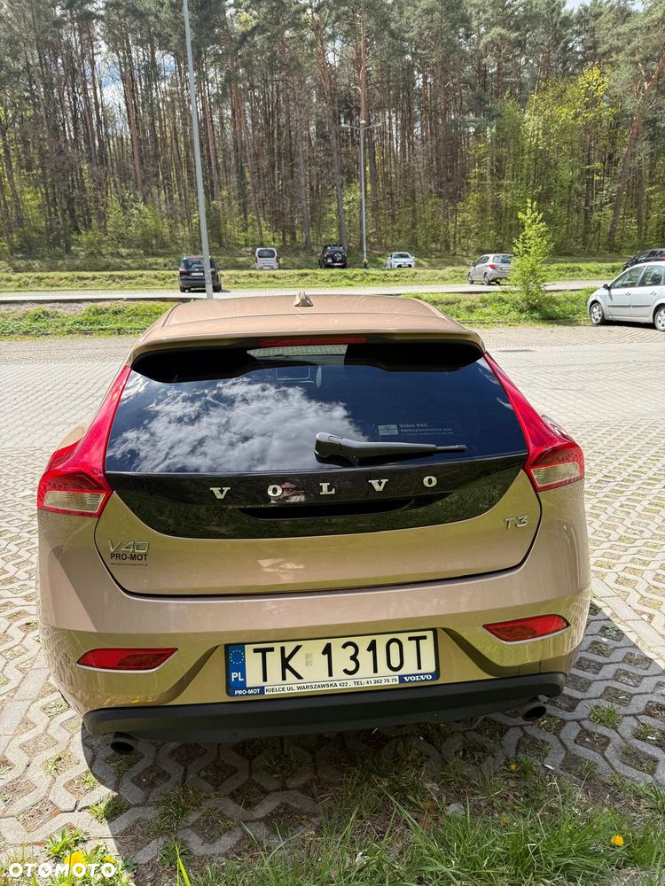 Volvo V40 T3 Drive-E Momentum - 5