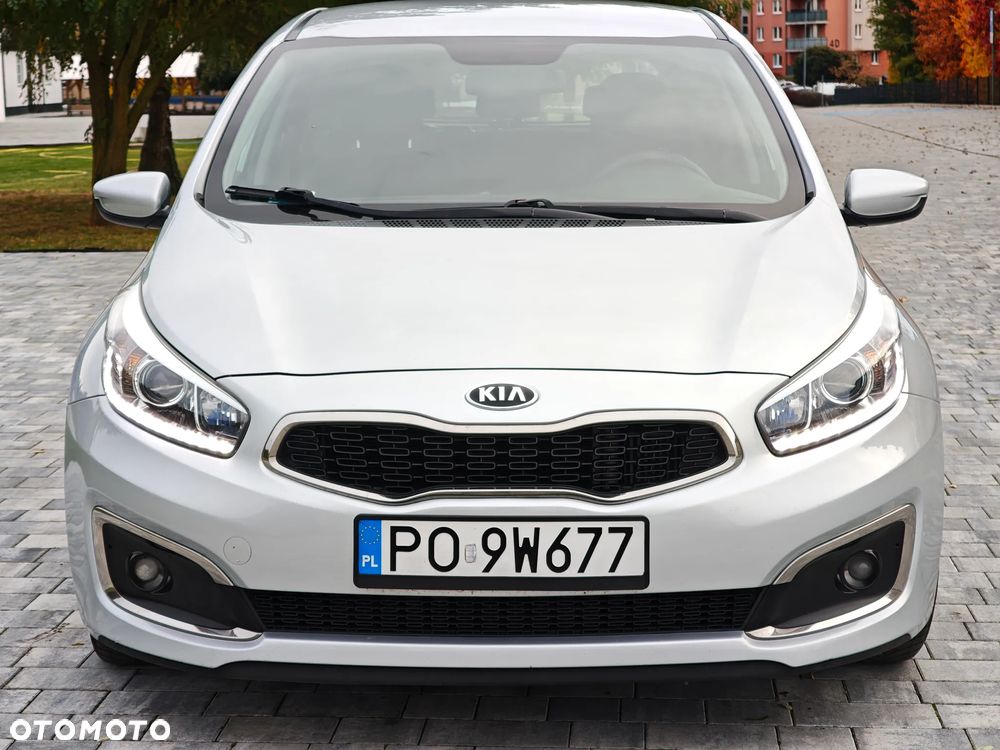 Kia Ceed 1.6 CRDi Smart - 8