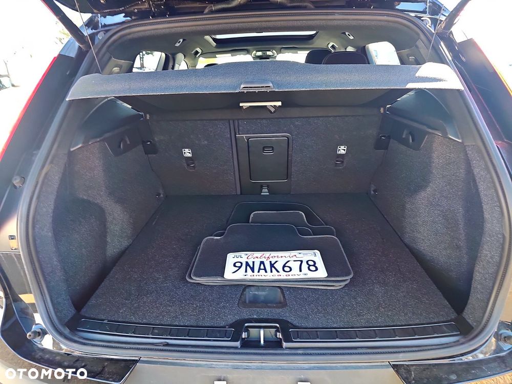 Volvo XC 40 B5 B AWD Geartronic Inscription - 13