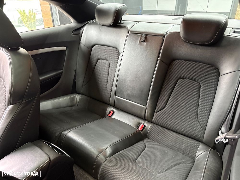 Audi A5 2.0 TDI S-line - 38
