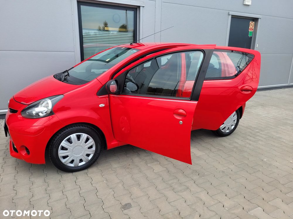Toyota Aygo x-clusive Style Selection - 6