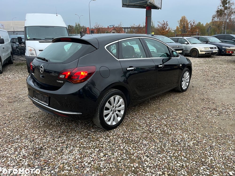 Opel Astra 1.4 Turbo Cosmo - 36