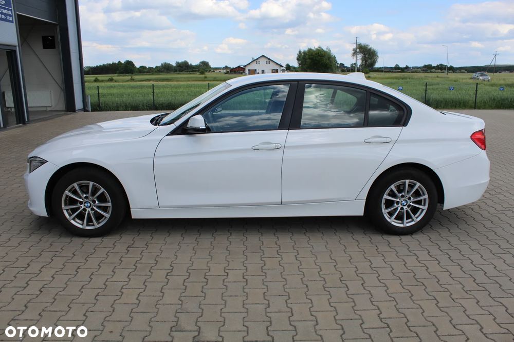 BMW Seria 3 318d - 7