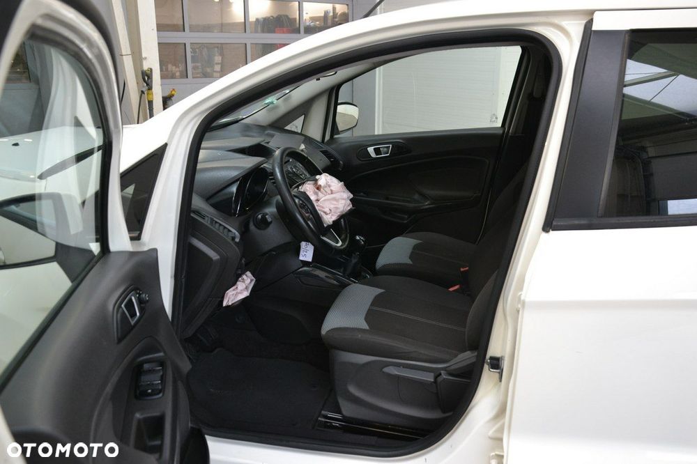 Ford EcoSport - 16