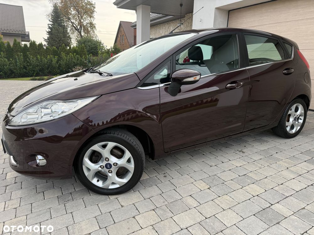 Ford Fiesta - 23