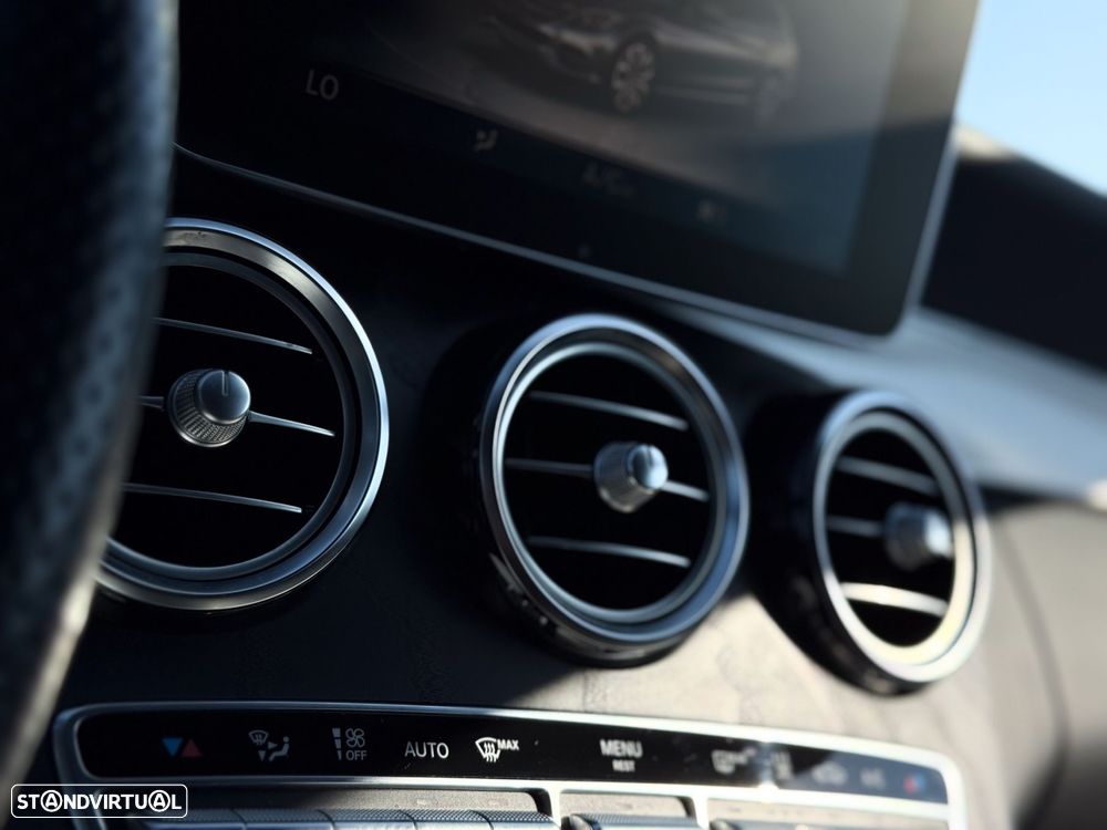 Mercedes-Benz C 350 e - 28