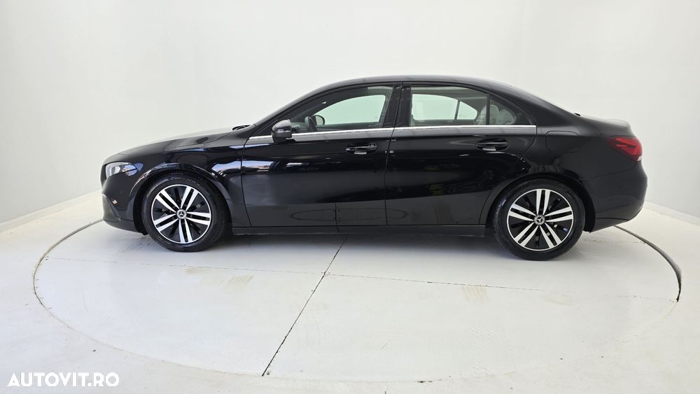 Mercedes-Benz A 200 - 11