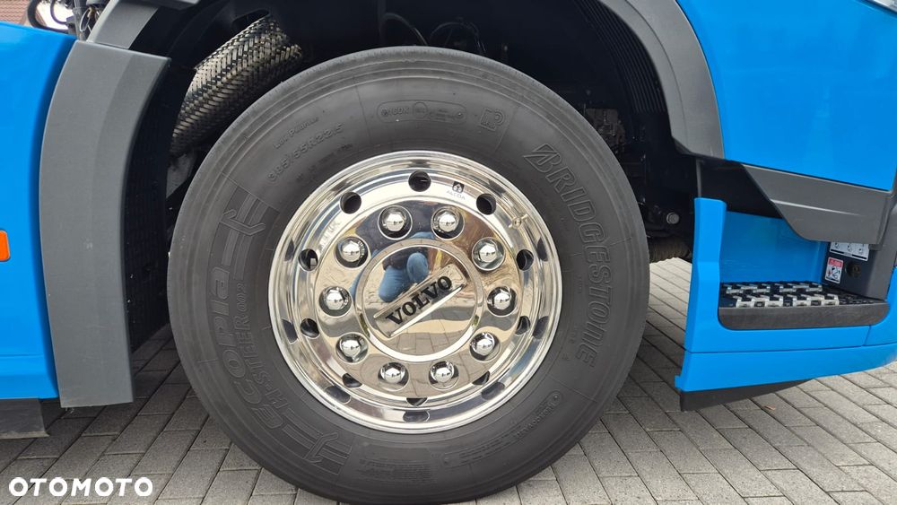 Volvo VOLVO///FH///500///2023/// GLOBETROTTER///XXL///JEDYNE  212 TYŚ KM///KLIMATYZACJA POSTOJOWA///HYDRAULIKA/// ALUFELGI///ZABUDOWY  MIĘDZYOSIOWE///KAMERA/// FULL LED///VIRTUAL COCPIT/// PERFEKCYJNY STAN - 12