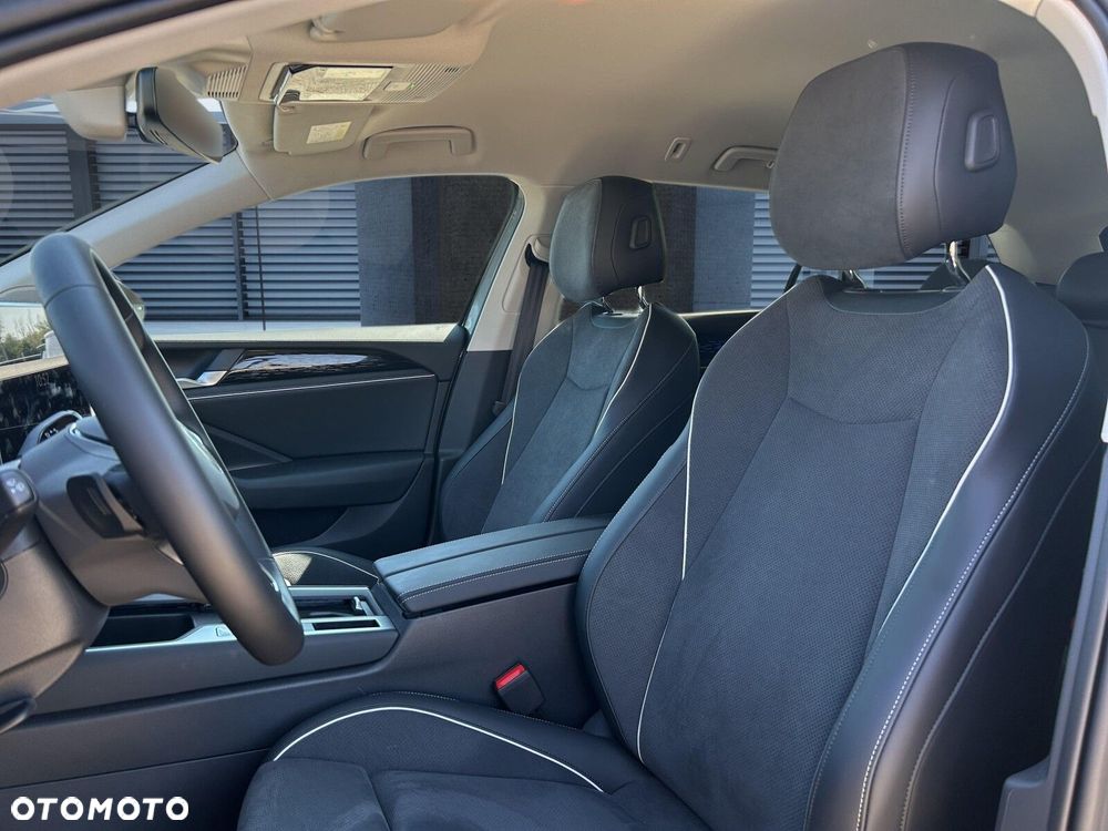 Volkswagen Passat Variant - 7