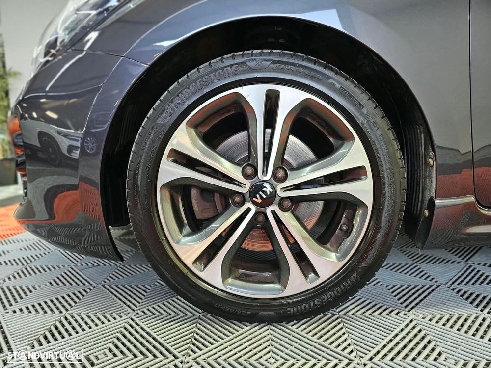 Kia Ceed 1.0 T-GDi GT Line - 10