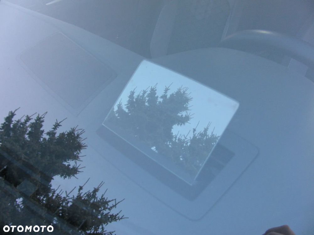 Volkswagen Tiguan 2.0 TDI SCR 4MotION DSG R-Line - 24