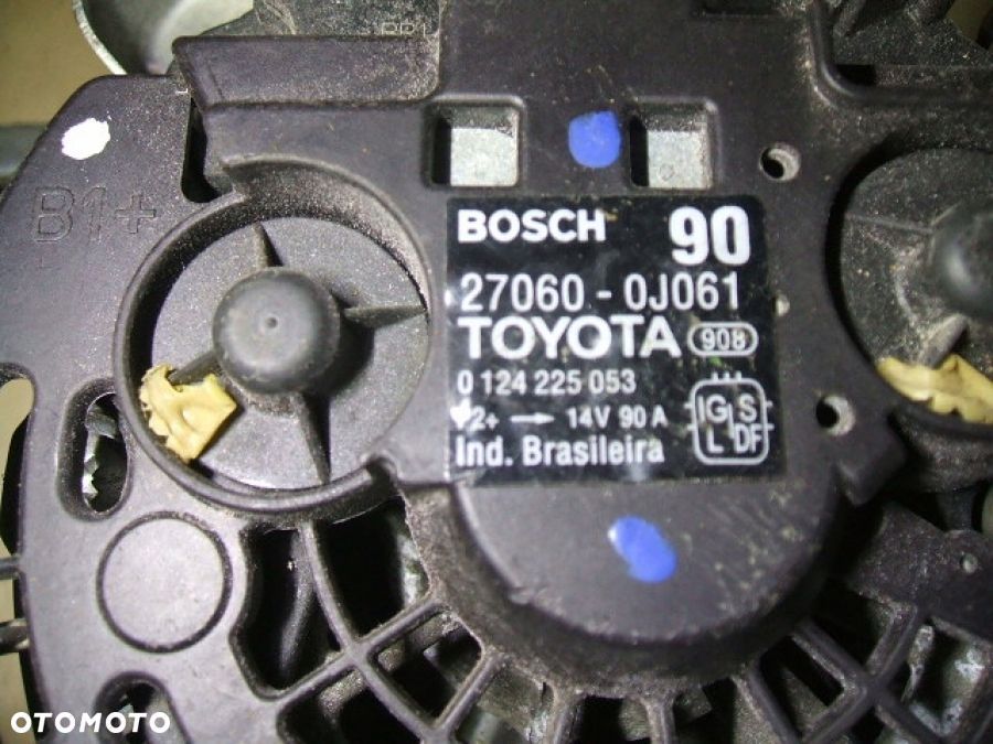 TOYOTA YARIS II AURIS 1.3 ALTERNATOR BOSCH 27060-0J061 - 7