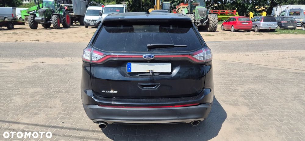 Ford Edge 2.0 TDCi Twin-Turbo 4WD Titanium - 19