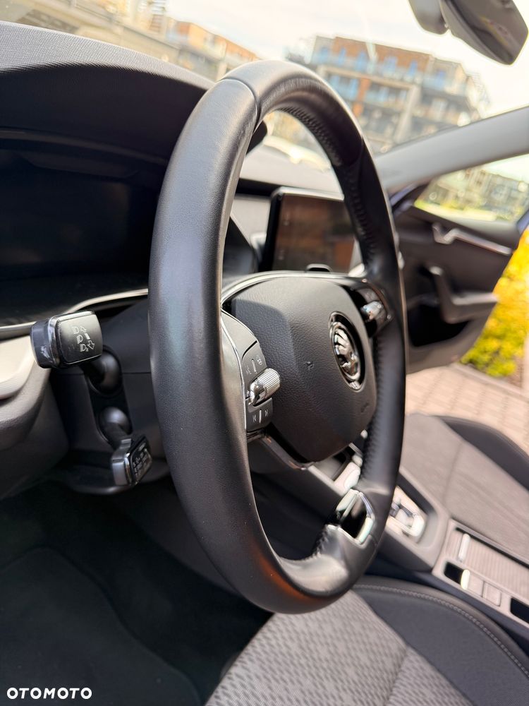 Skoda Octavia 1.5 TSI e-TEC DSG Style - 10