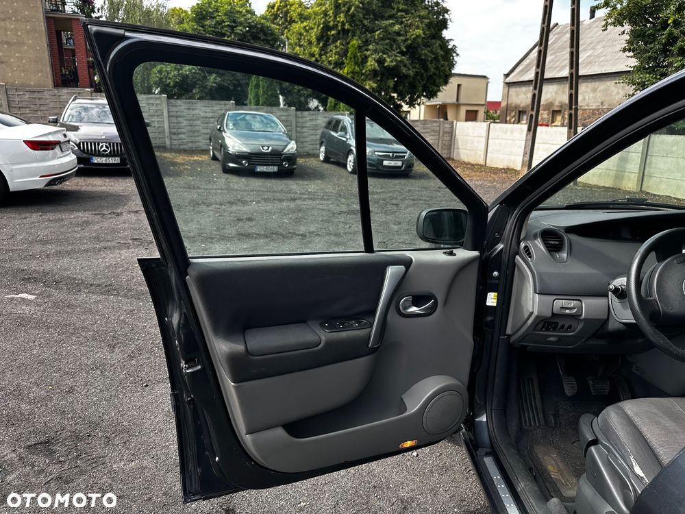 Renault Scenic - 12