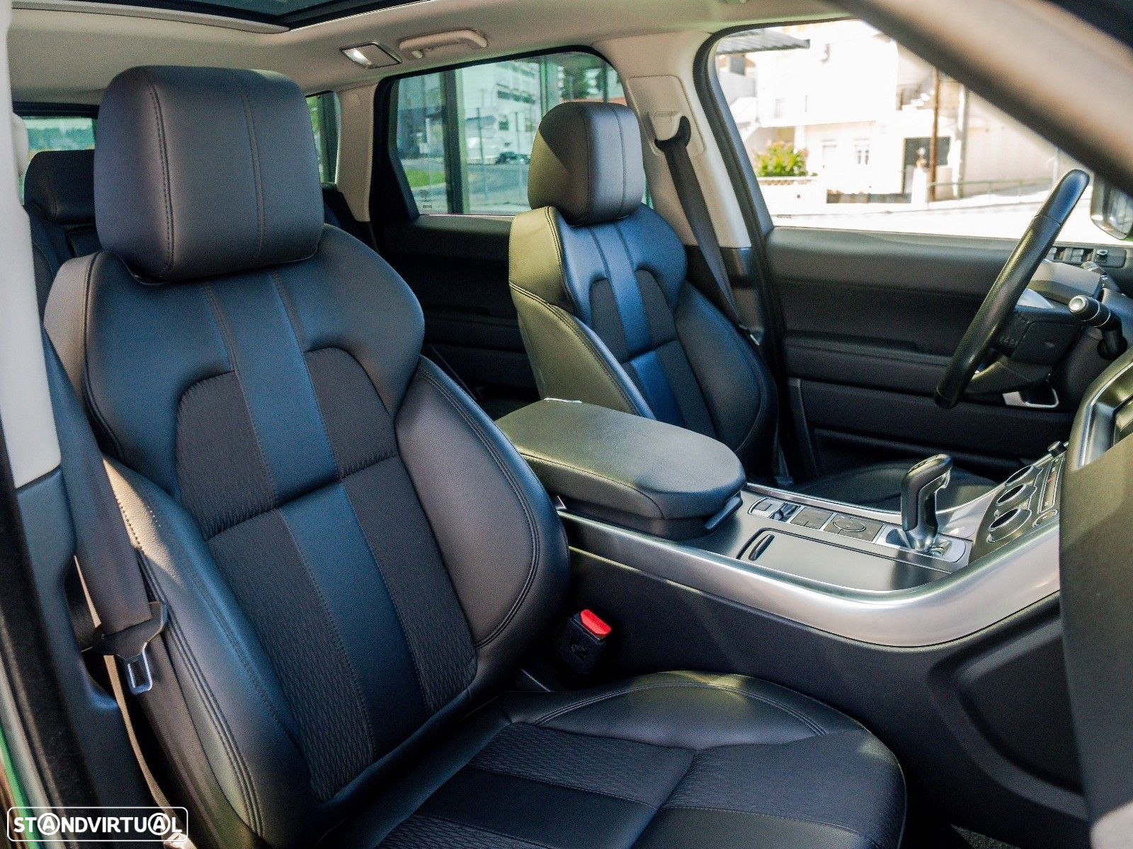 Land Rover Range Rover Sport 2.0 SD4 SE - 27