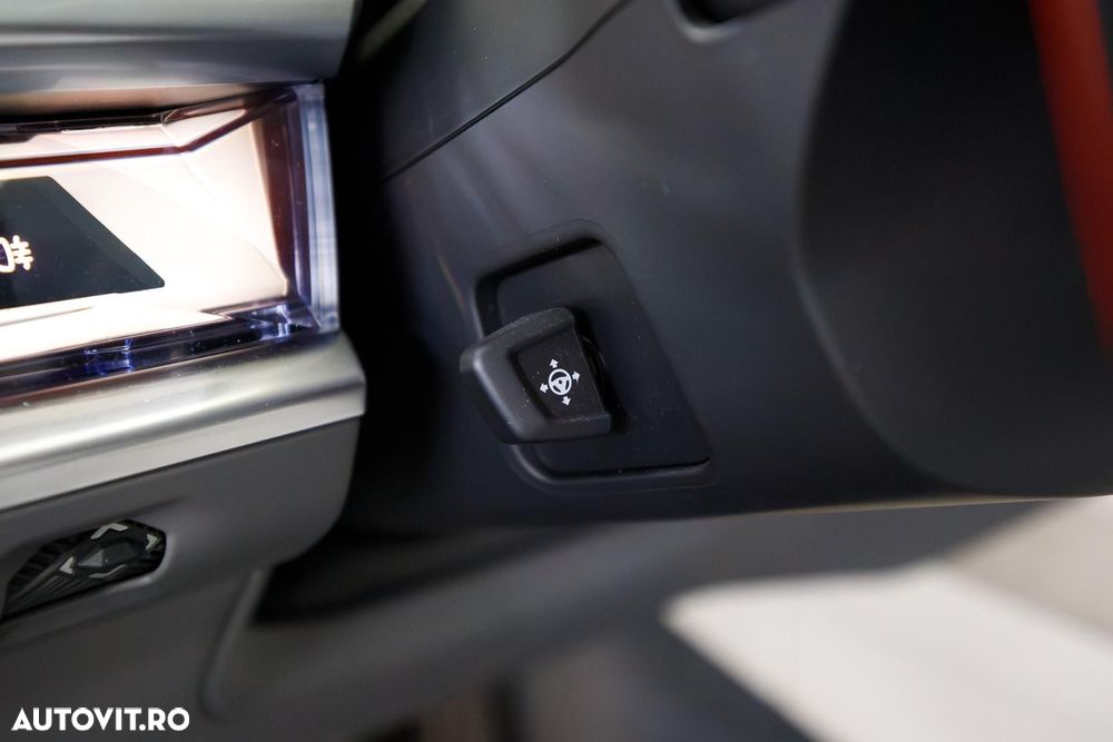 BMW M7 M760e xDrive AT PHEV - 30