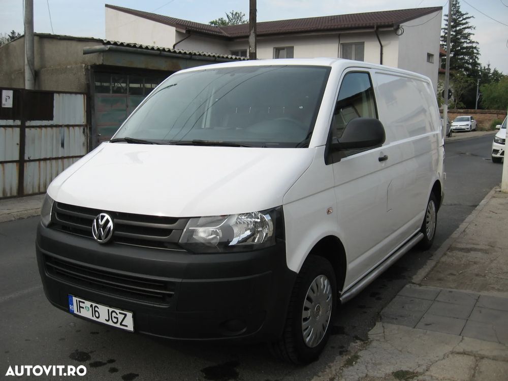 Volkswagen Transporter - 2