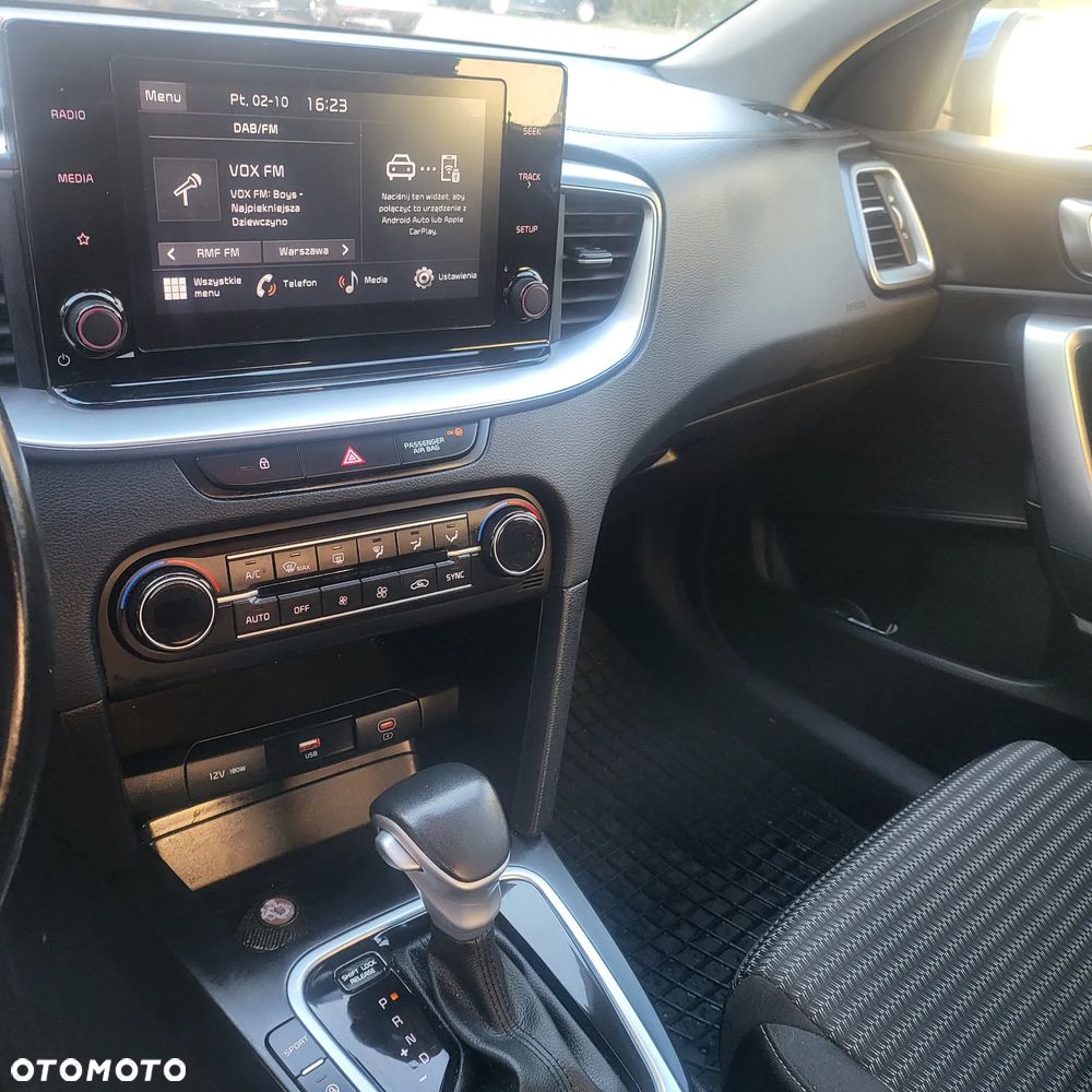 Kia XCeed - 19