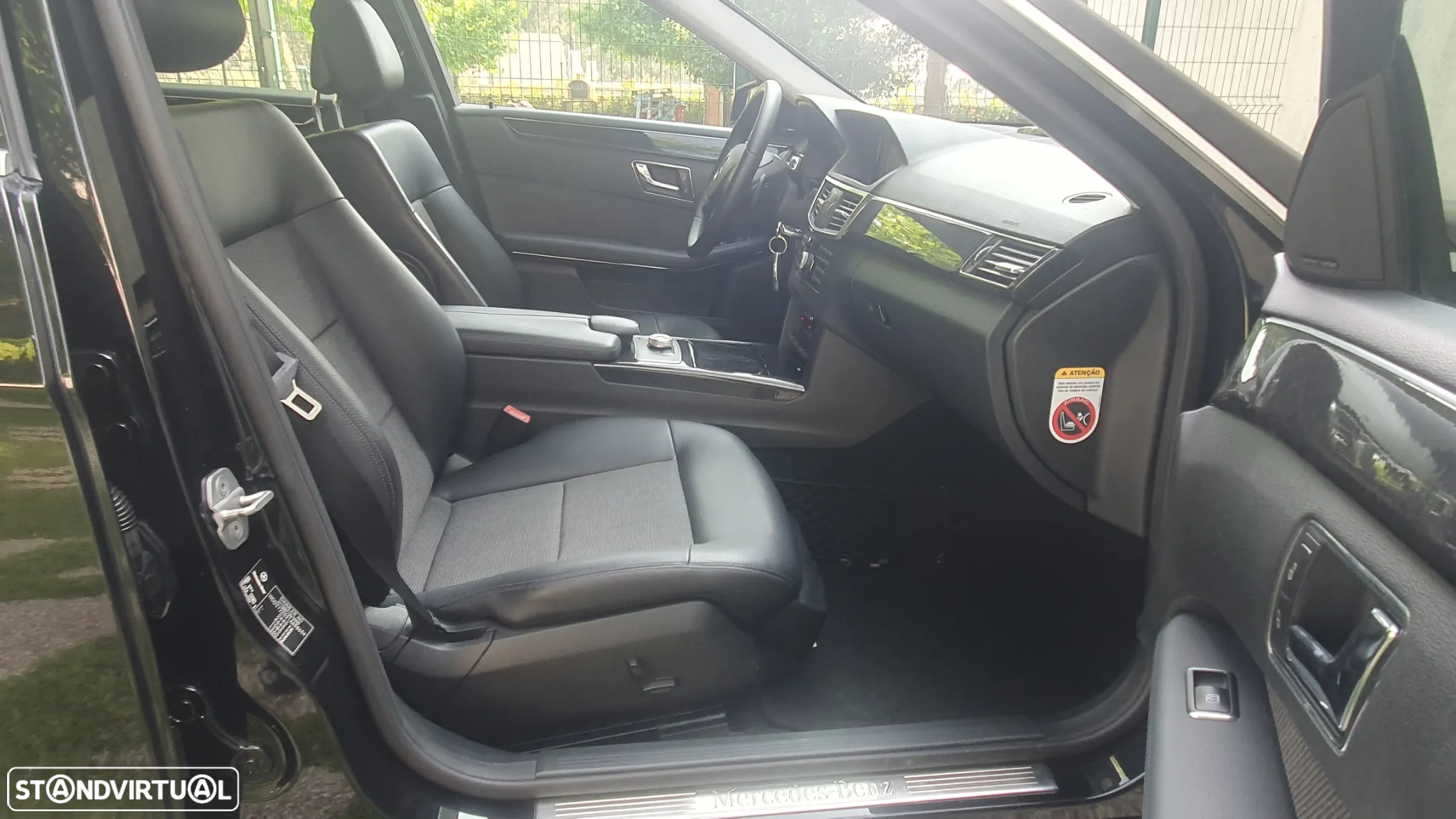 Mercedes-Benz E 250 CDi Avantgarde BlueEfficiency Auto. - 17