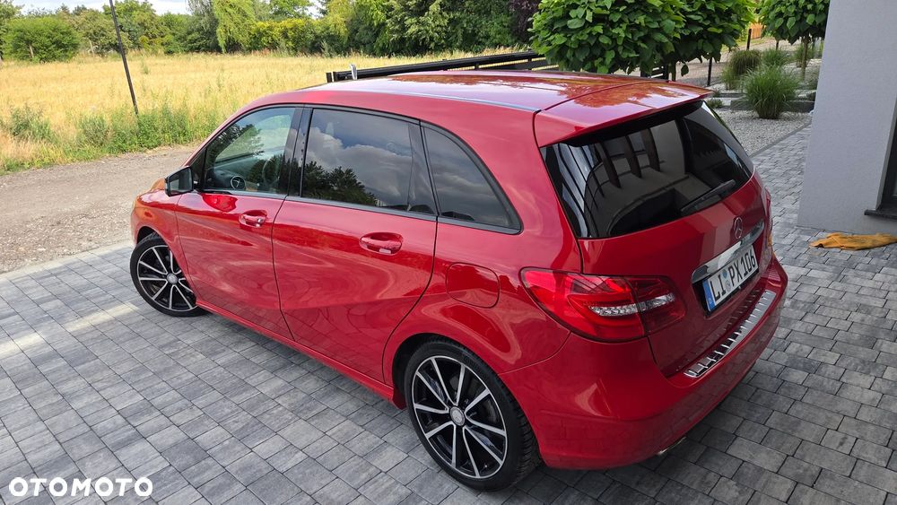 Mercedes-Benz Klasa B 200 (BlueEFFICIENCY) - 27