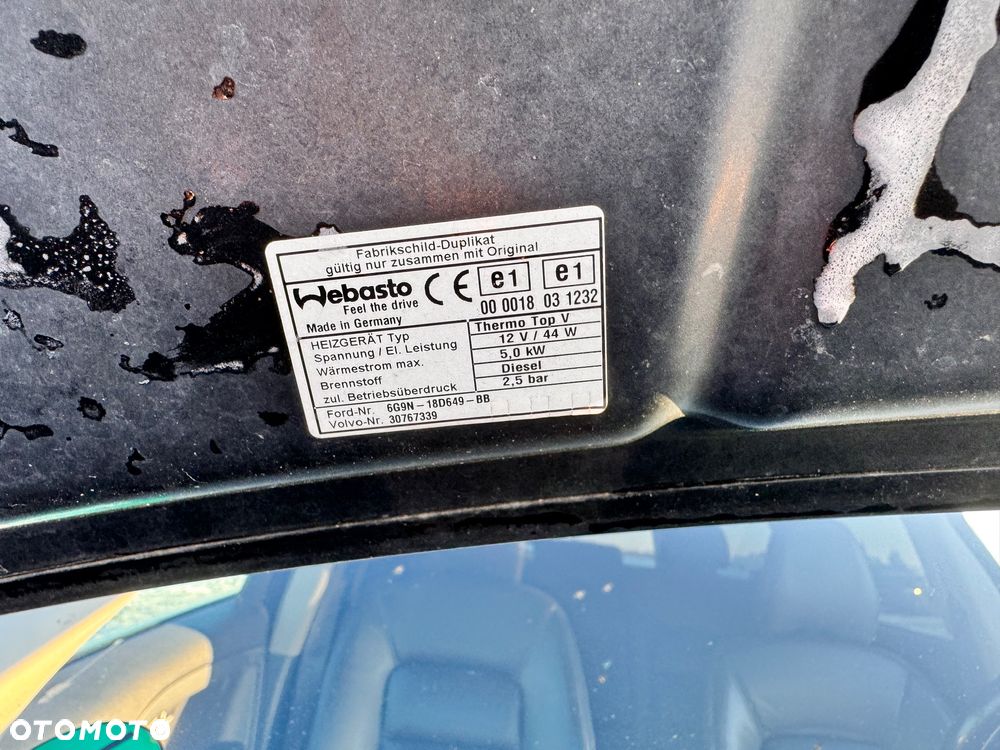 Volvo XC 70 - 24