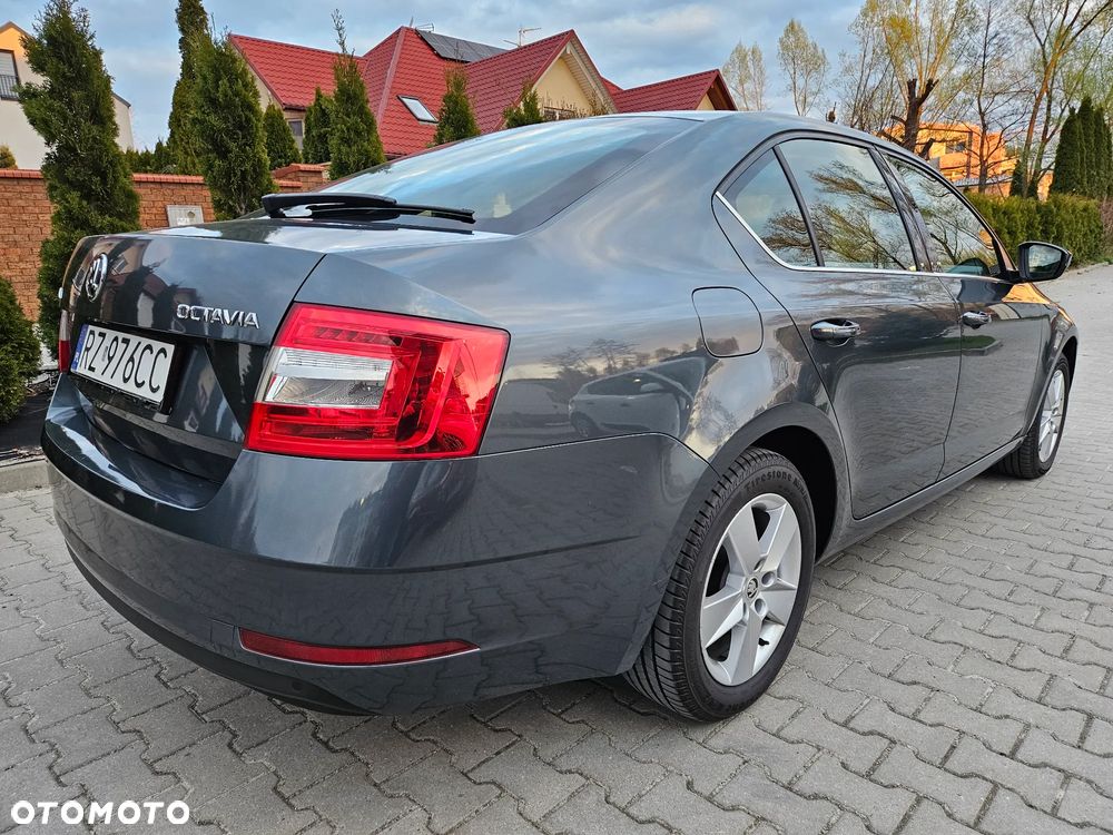 Skoda Octavia 1.4 TSI Ambition - 5