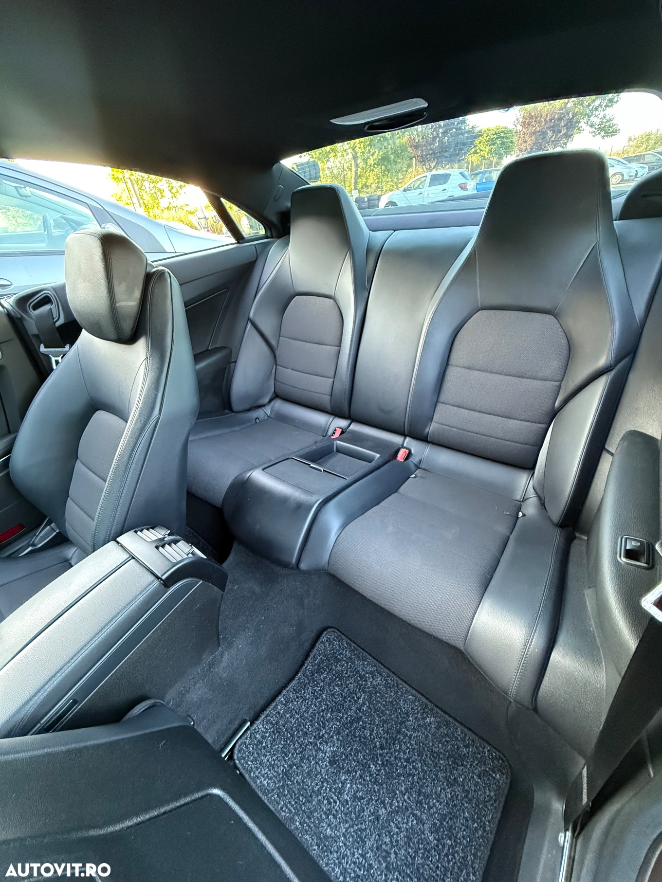 Mercedes-Benz E 220 CDI Coupe 7G-TRONIC - 18