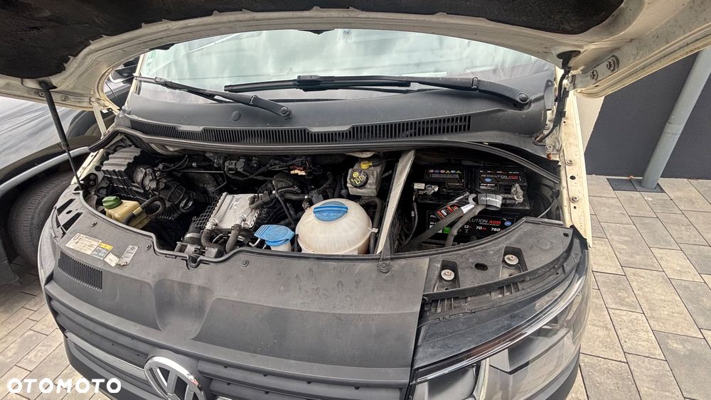 Volkswagen Caravelle 2.0 TDI L2 Trendline DSG - 5