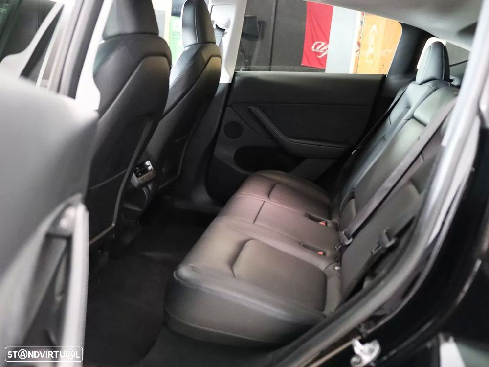 Tesla Model Y Performance Tração Integral - 30