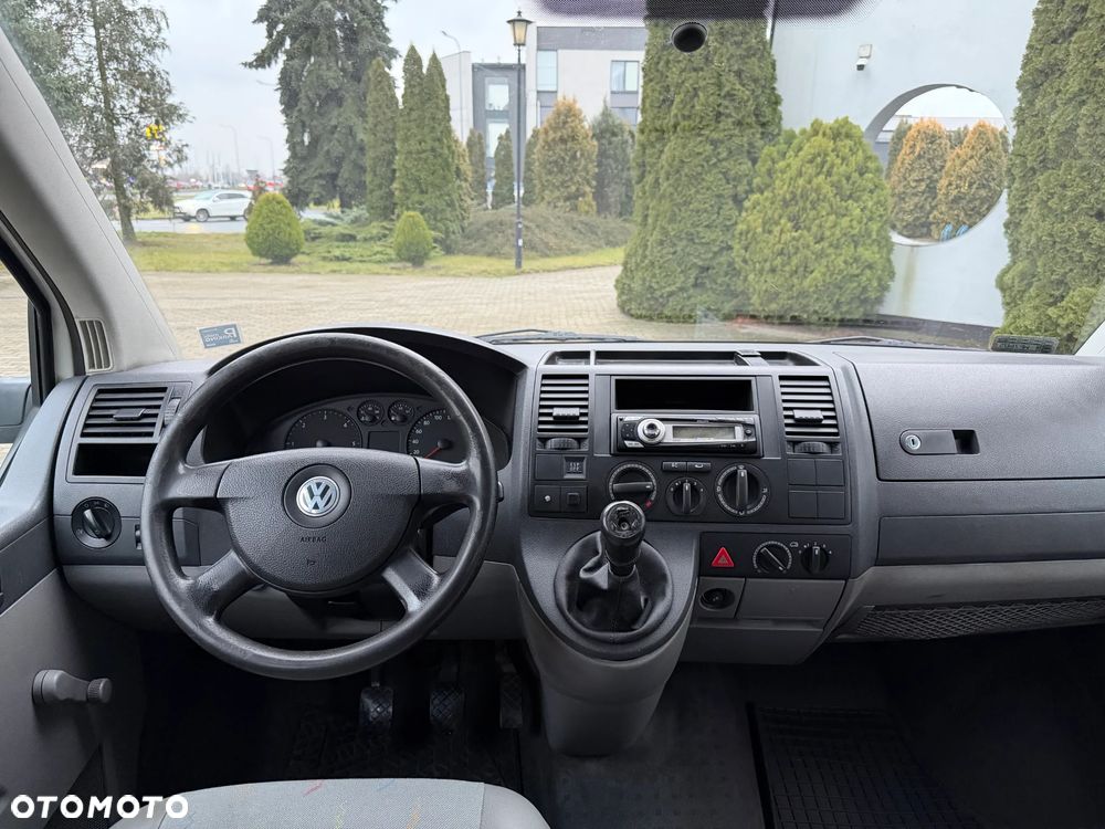 Volkswagen Transporter L2H2 - 16