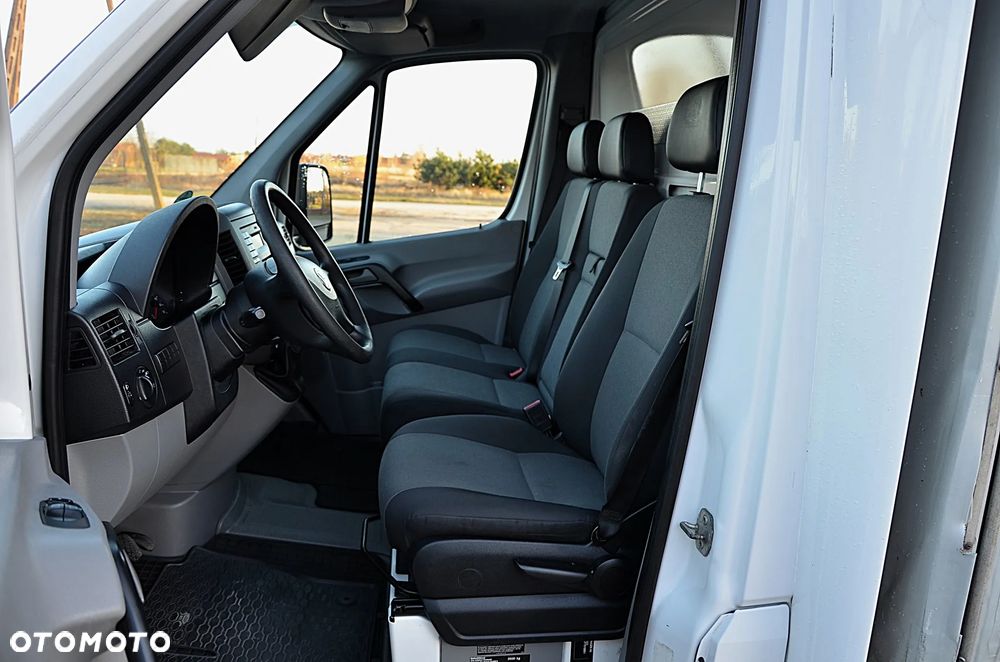 Volkswagen CRAFTER - 12