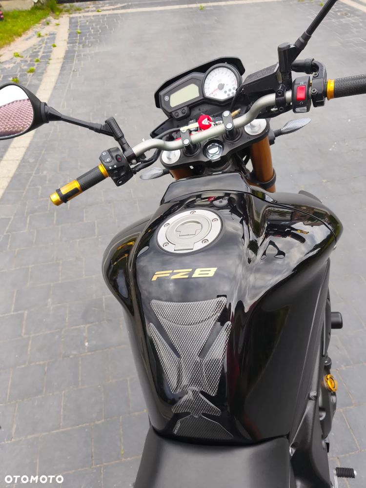 Yamaha FZ - 20