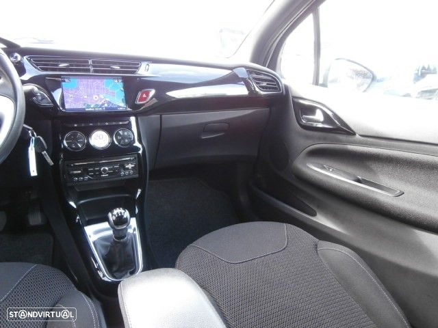 Citroën DS3 1.6 e-HDi So Chic 95g - 13