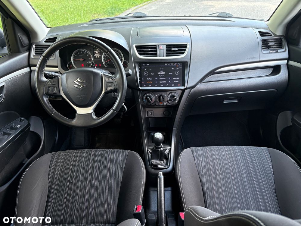 Suzuki Swift 1.2 Premium - 23