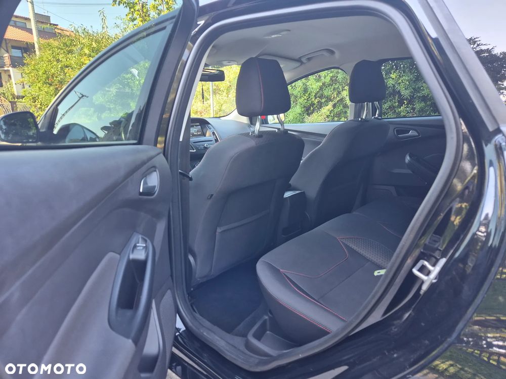 Ford Focus 1.5 EcoBoost ST-Line Black ASS - 25