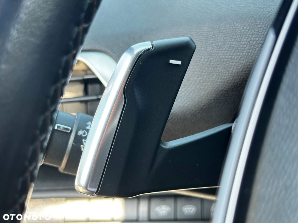 Peugeot 3008 BlueHDi 180 Stop & Start EAT8 GT - 31