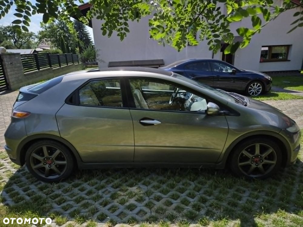 Honda Civic 1.8 Executive - 6