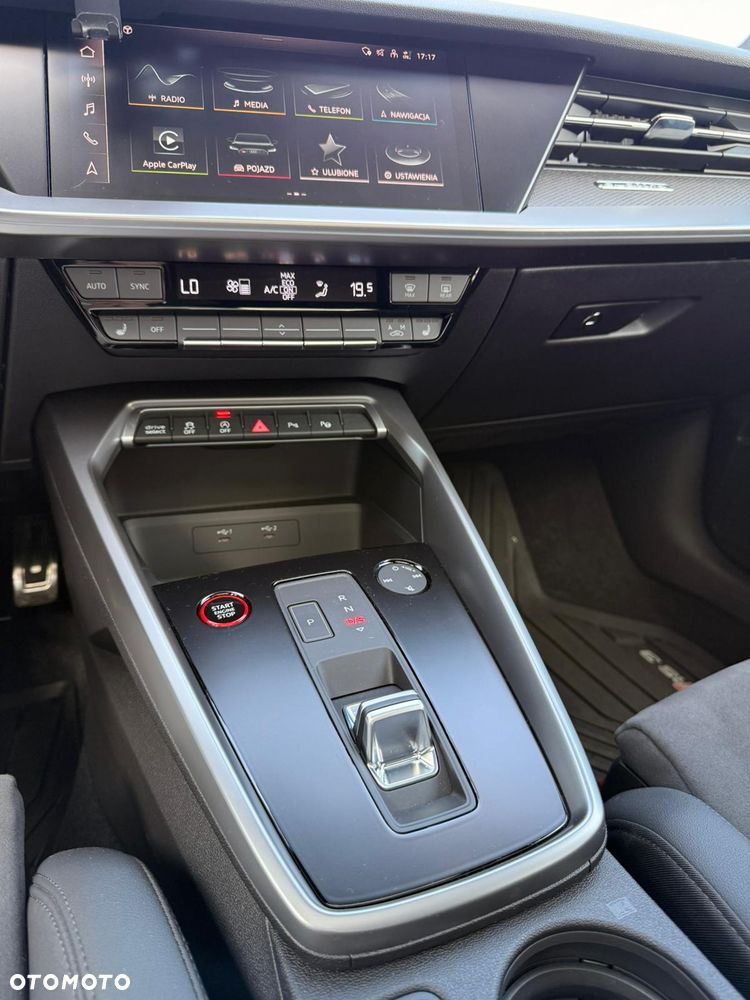 Audi RS3 Limousine - 20