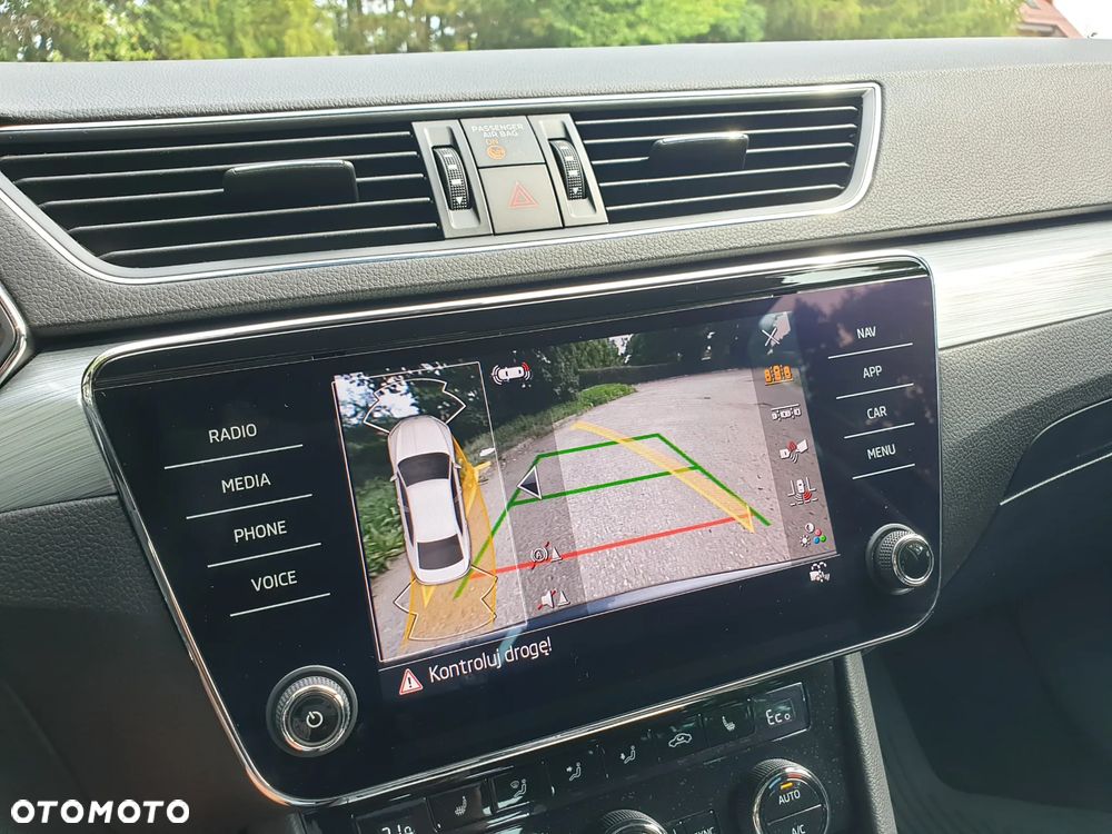 Skoda Superb 1.4 TSI Plug-In Hybrid Style DSG - 13