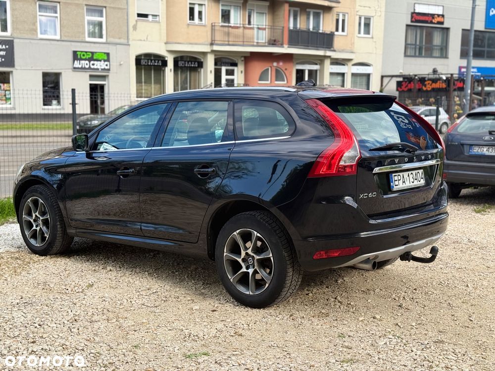 Volvo XC 60 D3 Drive-E Ocean Race - 6